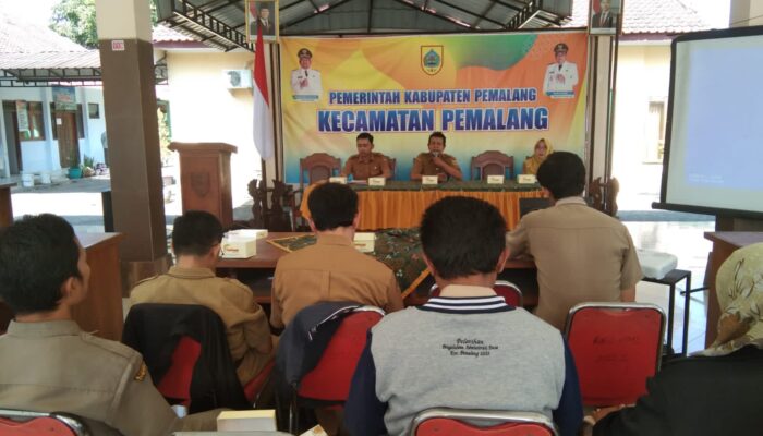 Pemcam Pemalang Perkuat Kualitas Layanan Publik Melalui Forum Evaluasi Standar Pelayanan 2026