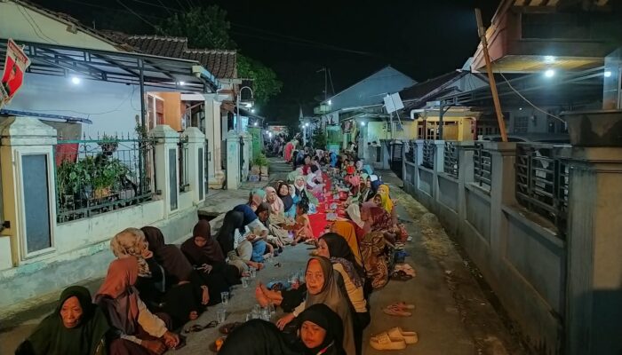 Pilkades Pegiringan: Warga Tumpah Ruah Gelar Istighotsah Doakan Kemenangan Ali Mahmud